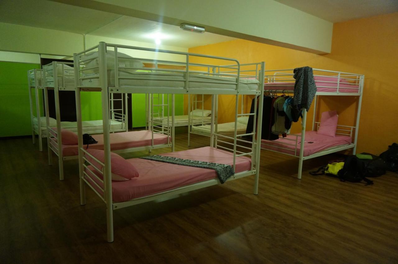 Best Bunk Beds Lodge Semporna Chambre photo